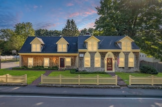 106 Holliston St, Medway, MA 02053