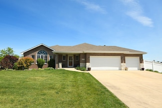 21156 Wooded Cove Dr, Elwood, IL 60421