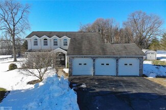 4860 Scheidys Rd, Coplay, PA 18037