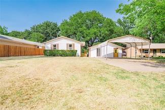1632 E Crestway Dr, Quinlan, TX 75474