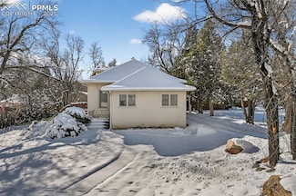 921 Cheyenne Blvd, Colorado Springs, CO 80905