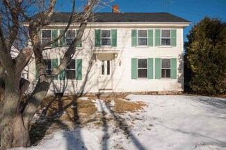 46 Cranfield St, New Castle, NH 03854