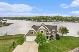 5306 W Longbridge Rd, Pentwater, MI 49449