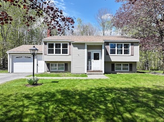 141 Cushman Rd, Winslow, ME 04901