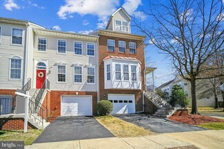 7807 Desiree St, Alexandria, VA 22315