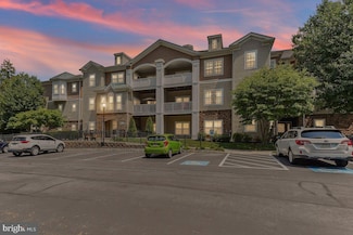7000 Village Way Unit 408, Marcus Hook, PA 19061