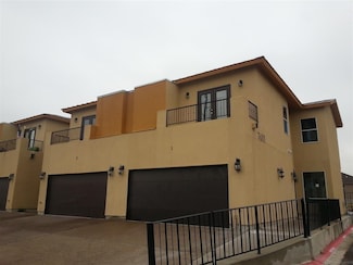 7601 King Arthurs Ct Unit 7, Laredo, TX 78041