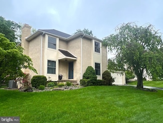 25 Hayloft Cir, Wilmington, DE 19808