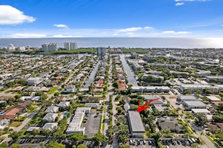 660 Glouchester St Unit 100, Boca Raton, FL 33487