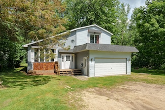 119 Peterson Dr, Gobles, MI 49055