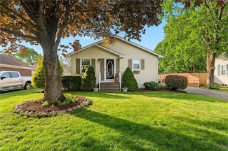 6 Keane St, Lincoln, RI 02865