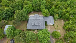 214 Dogwood Springs Ln, Mena, AR 71953