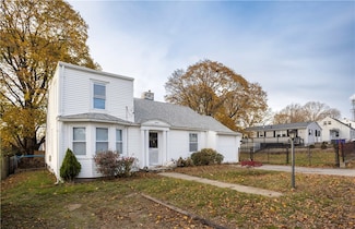 16 Hilltop Ave, West Warwick, RI 02893