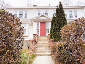 41 Whittemore Rd Unit 1, Newton, MA 02458