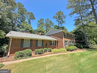 275 Saint George Dr, Athens, GA 30606
