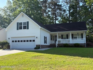 134 Leonard Dr, New Bern, NC 28560
