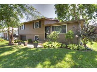 1203 NE 53rd St, Kansas City, MO 64118