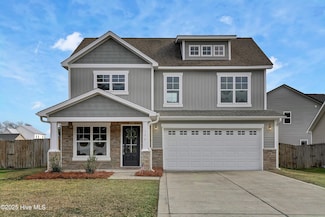106 S Onslow St, Richlands, NC 28574