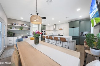 5439 W Odeum Ln, Phoenix, AZ 85043