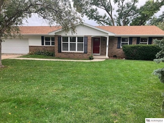 9345 Blondo St, Omaha, NE 68134