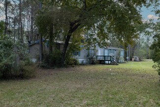 15 Mullet Dr, Freeport, FL 32439