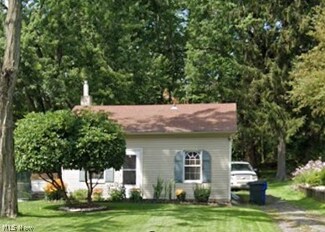 535 N Freedom St, Ravenna, OH 44266