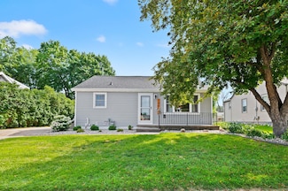 1457 Shirley St, Green Bay, WI 54304