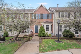 214 Hillvue Dr, Seven Fields, PA 16046