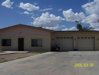 533 East Rd, El Paso, TX 79915