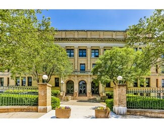 235 State St Unit 306, Springfield, MA 01103