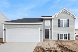 1735 Harper Grove Ln, Vicksburg, MI 49097
