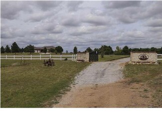 2660 S 327th St W, Garden Plain, KS 67050