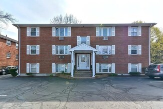 122 Decatur St Unit 12, Arlington, MA 02474