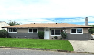 1409 Queen Ave, Yakima, WA 98902