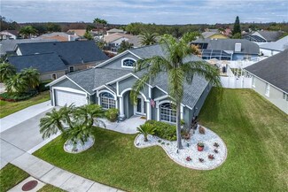 18534 Kingbird Dr, Lutz, FL 33558