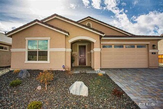 825 Sweet Briar Ln, Sparks, NV 89436