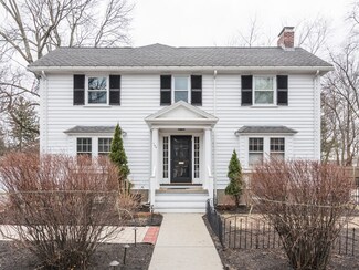 198 Woodward St, Waban, MA 02468