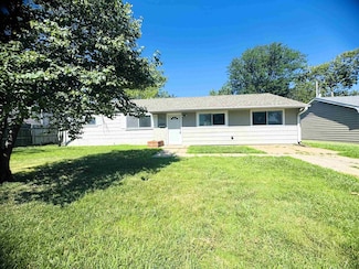 1940 S 4th St, Salina, KS 67401
