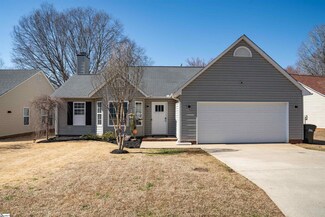 11 Two Creeks Ct, Simpsonville, SC 29680
