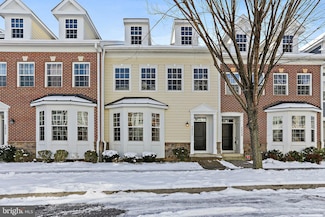 5807 Duncan Dr, Ellicott City, MD 21043