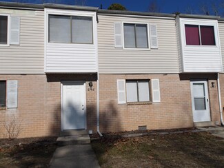 6106 Hoover Dr, Mays Landing, NJ 08330