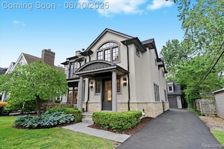 1897 Norfolk St, Birmingham, MI 48009