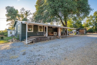 19880 1st St, Cottonwood, CA 96022