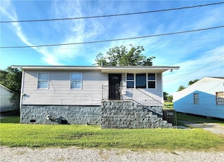 106 Treuil Ln, Belle Chasse, LA 70037