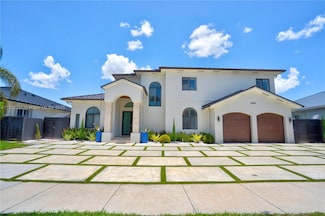 8965 NW 174th Ln, Hialeah, FL 33018