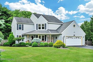 10 Armstrong Dr, Altamont, NY 12009