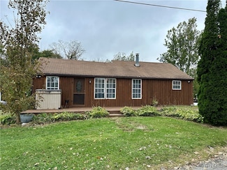 6870 Campbell Rd, Gainesville, NY 14066