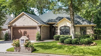13727 Fountainview Dr, Montgomery, TX 77356