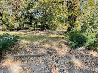 320 Cambridge Ave, Memphis, TN 38106