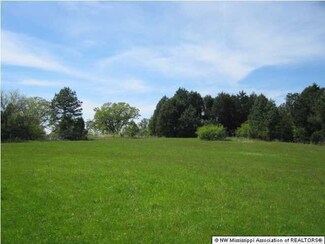 2515 Hernando Rd, Holly Springs, MS 38635